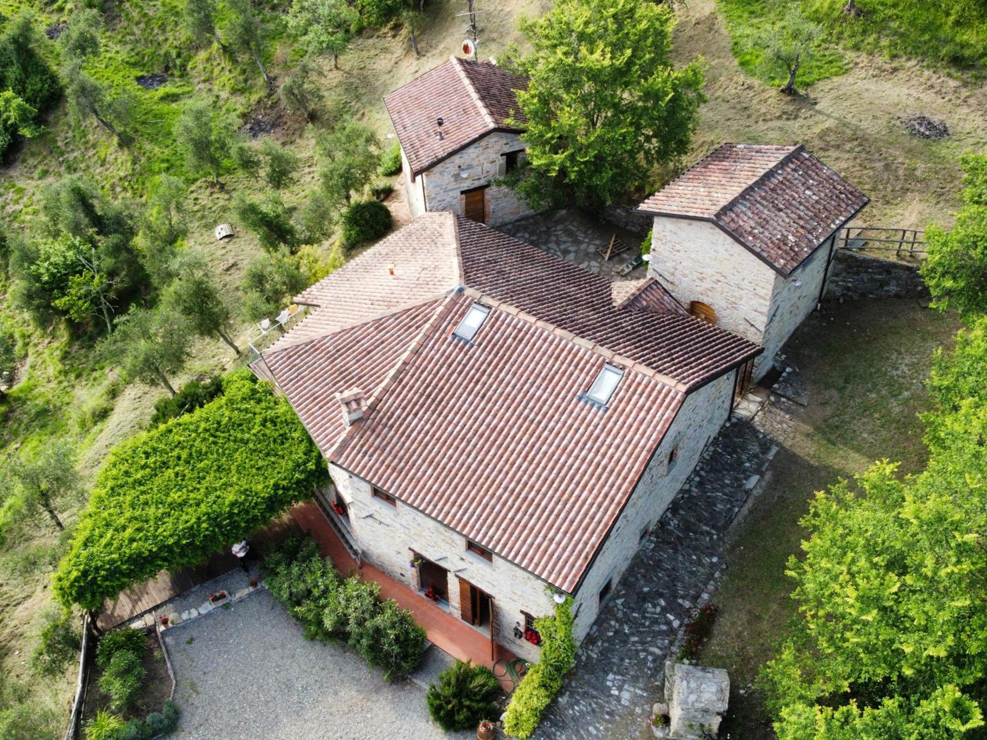 Casa Vacanze La Casala Apartment Фивицано Екстериор снимка